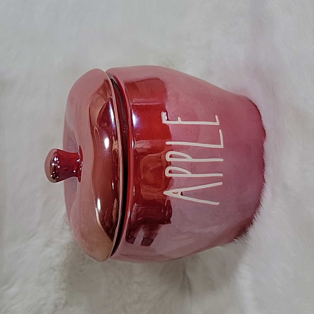 Rae Dunn Apple Red Apple Iridescent Luster Finish Candle w/ Lid Candy Apple